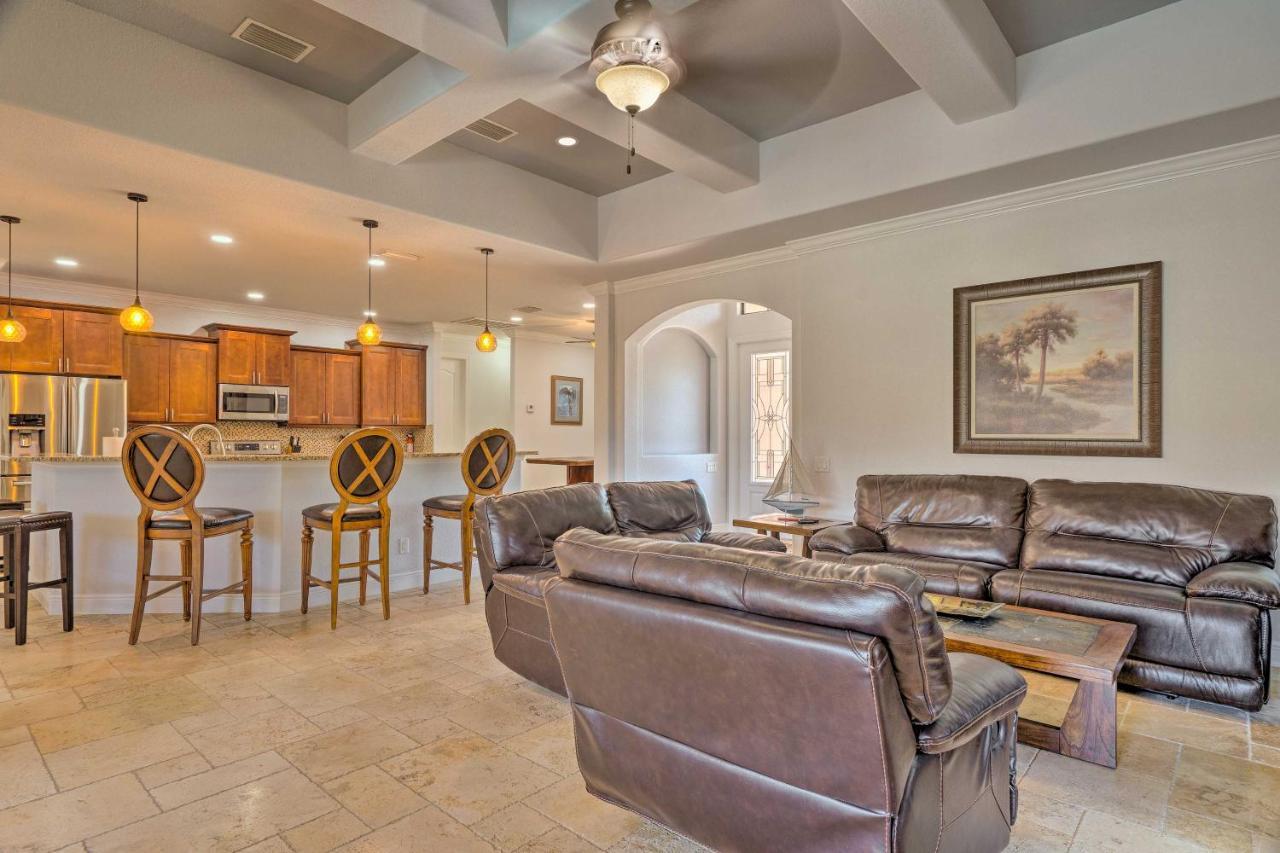 Canalfront Cape Coral Home With Patio And Grill! Ngoại thất bức ảnh